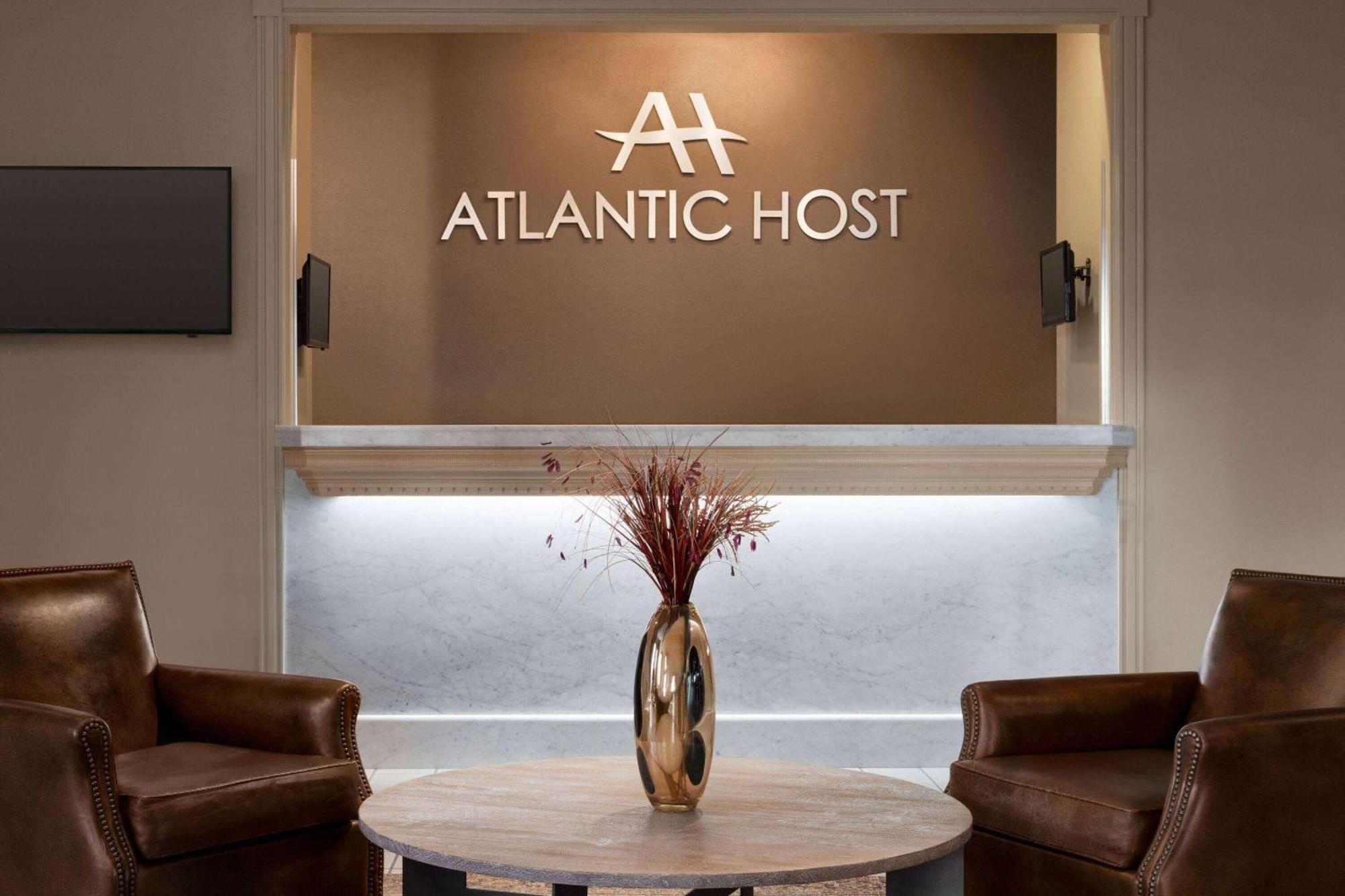 Atlantic Host Hotel, Trademark Collection By Wyndham Bathurst Exteriér fotografie